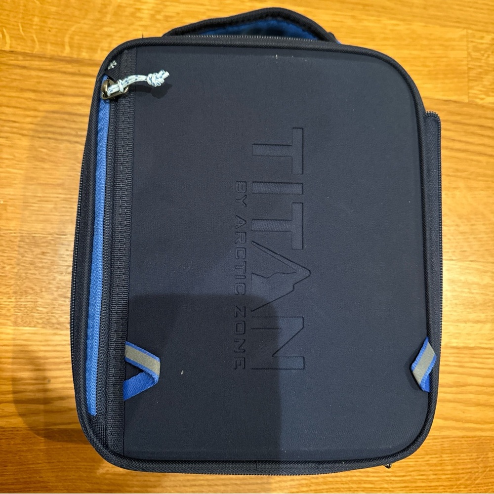 Titan Arctic Zone Expandable Lunch Box w/ 2 Ice Walls & Container Set navy blue